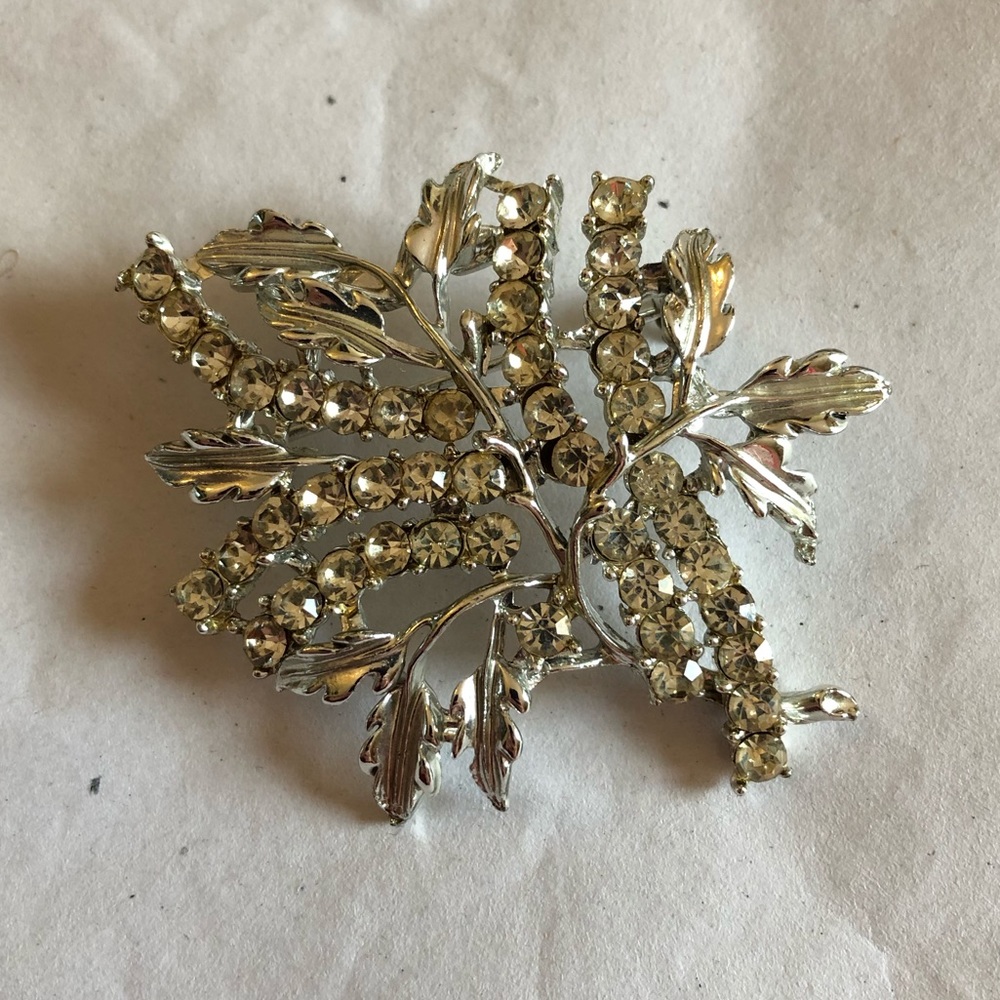 Vintage Brooch